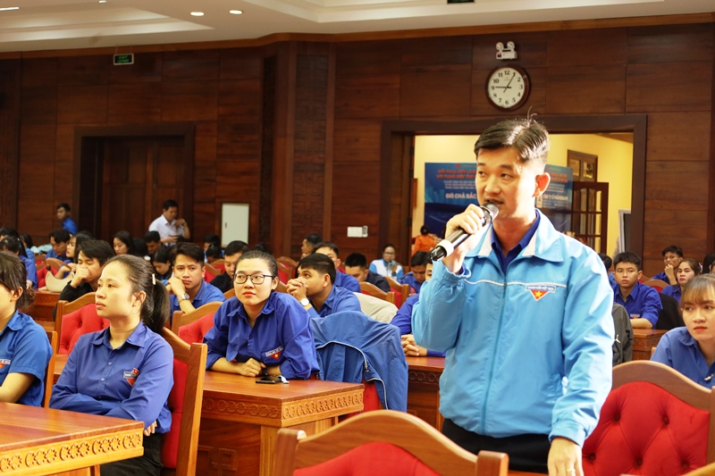 Tổ chức chương trình đối thoại giữa lãnh đạo UBND tỉnh với thanh niên trên địa bàn tỉnh Đắk Lắk năm 2025